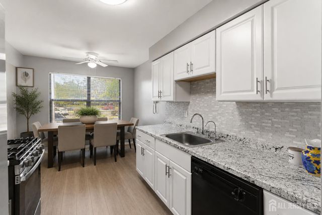 324 Sharon Garden Court, Woodbridge Proper, NJ 07095