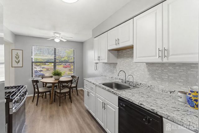 324 Sharon Garden Court, Woodbridge Proper, NJ 07095