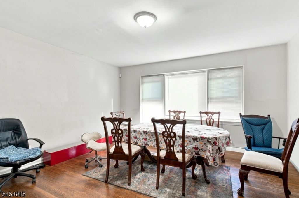 120 Tuxedo Pkwy, Newark City, NJ 07106 — photo 4