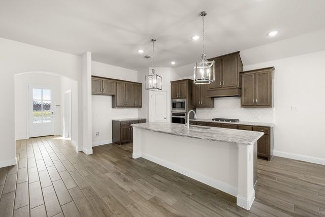 257 Pine Leaf Trail, Waxahachie, TX 75165