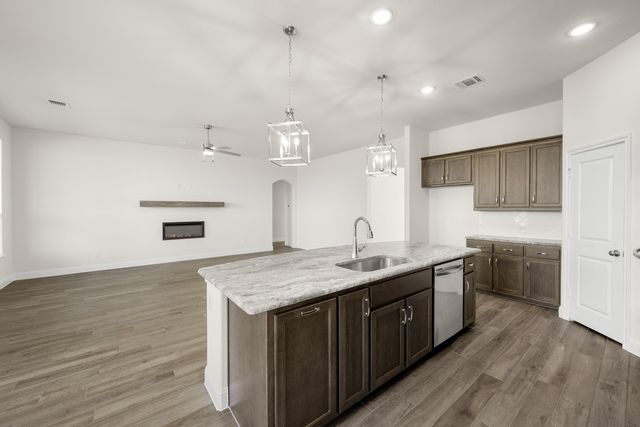 257 Pine Leaf Trail, Waxahachie, TX 75165