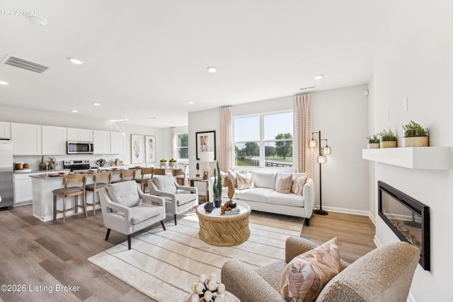 614 Zelcova Dr, Eminence, KY 40019