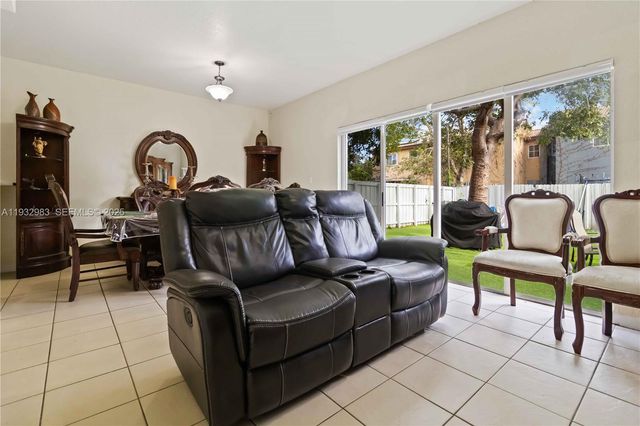 775 SW 6th Ct, Florida City, FL 33034