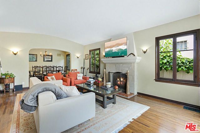 2317 Pearl Street, Santa Monica, CA 90405