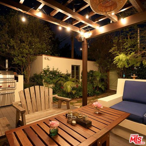 2317 Pearl Street, Santa Monica, CA 90405
