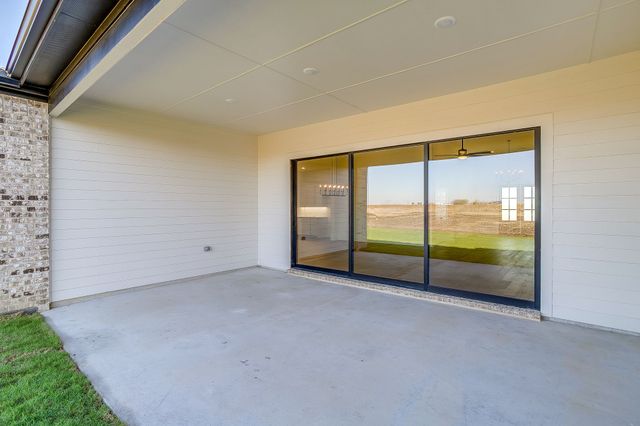 2240 Tutt Trail, Waxahachie, TX 75167