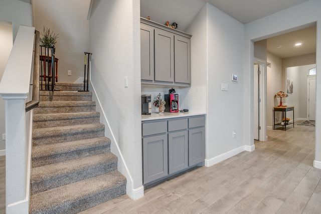 1824 Millbrae Road, Cleburne, TX 76033