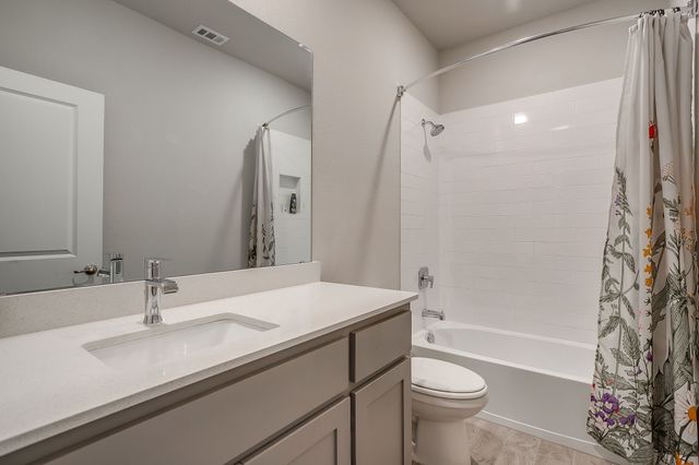 1824 Millbrae Road, Cleburne, TX 76033