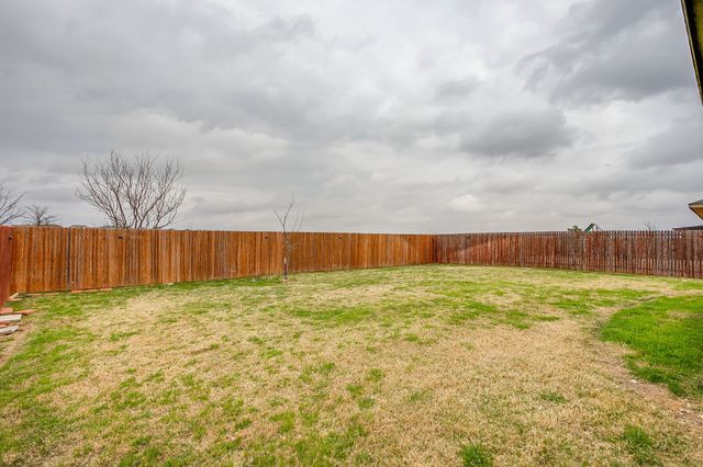 1824 Millbrae Road, Cleburne, TX 76033