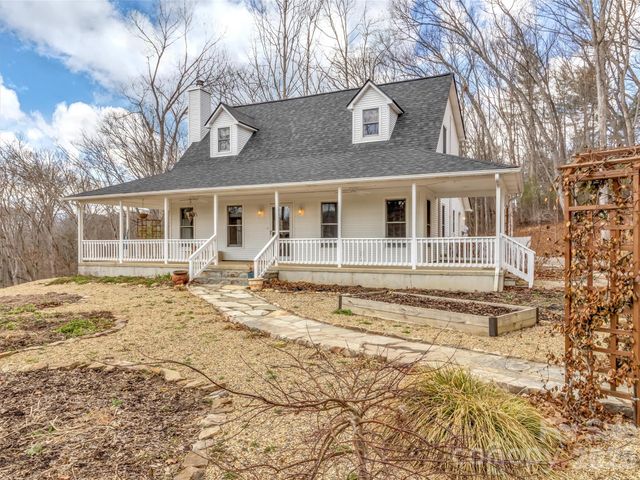 109 Paradise Circle, Clyde, NC 28721