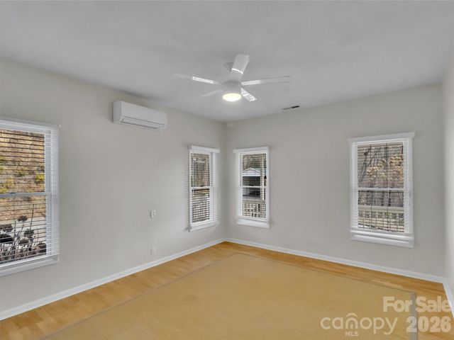 109 Paradise Circle, Clyde, NC 28721