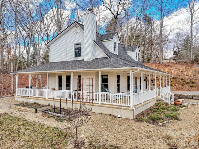 109 Paradise Circle, Clyde, NC 28721