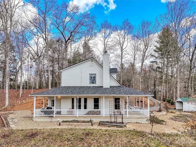 109 Paradise Circle, Clyde, NC 28721