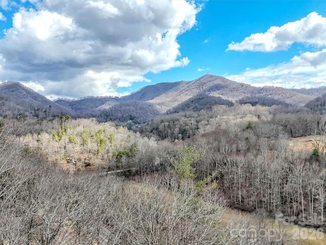 109 Paradise Circle, Clyde, NC 28721