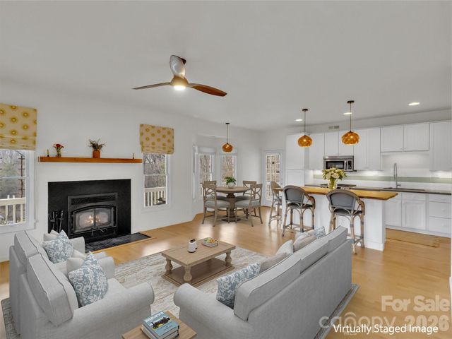 109 Paradise Circle, Clyde, NC 28721