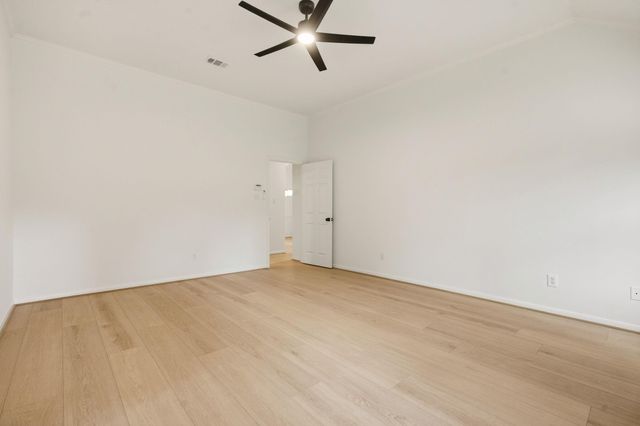 1002 Westwood North Drive, Magnolia, TX 77354