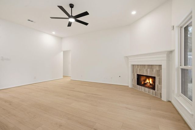 1002 Westwood North Drive, Magnolia, TX 77354