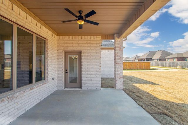 122 Natural Trail, Maumelle, AR 72113