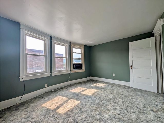 1083 Main Street 2nd Floor, Hellertown Boro, PA 18055