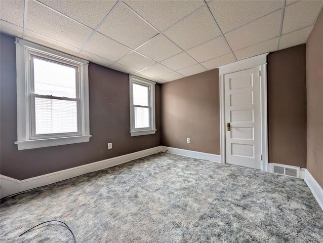 1083 Main Street 2nd Floor, Hellertown Boro, PA 18055