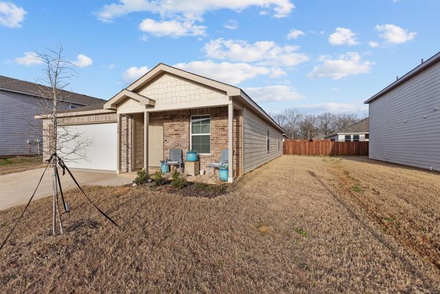1106 Ripplewood Circle, Chandler, TX 75758