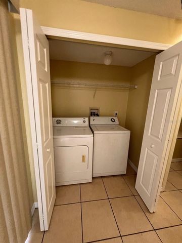 201 WATTS LANE A, Kissimmee, FL 34743