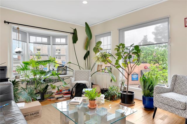 501 Angell Street 206, Providence, RI 02906