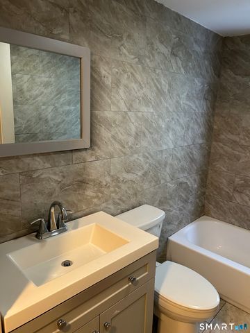 240 Scott Street, Naugatuck, CT 06770