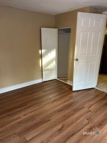 240 Scott Street, Naugatuck, CT 06770