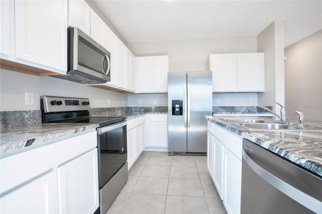 5359 PINECONE COURT, Wildwood, FL 34785
