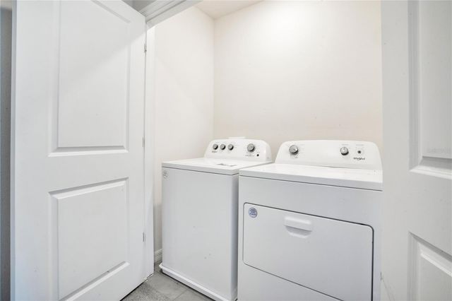 5359 PINECONE COURT, Wildwood, FL 34785