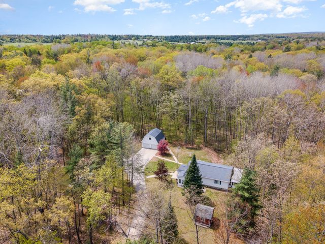 6924 Leslie Street, Plainfield Twp, MI 48739