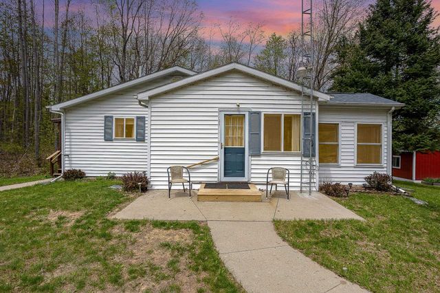 6924 Leslie Street, Plainfield Twp, MI 48739