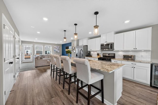 781 Midtown Lane, New Brighton, MN 55112