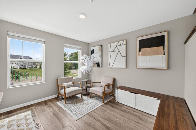 781 Midtown Lane, New Brighton, MN 55112
