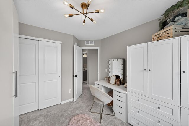 781 Midtown Lane, New Brighton, MN 55112