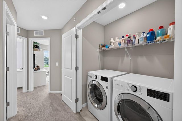 781 Midtown Lane, New Brighton, MN 55112
