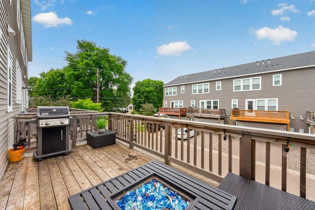 781 Midtown Lane, New Brighton, MN 55112