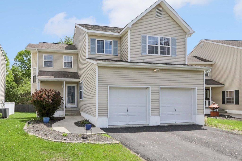 36 Alexander Drive, Washingtonville, NY 10992