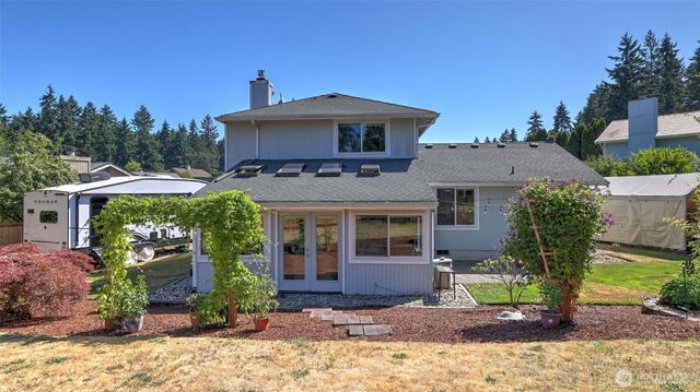 15514 19th Avenue Ct E, Tacoma, WA 98445