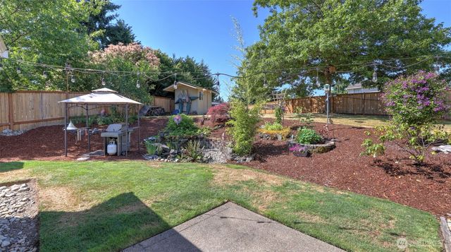 15514 19th Avenue Ct E, Tacoma, WA 98445