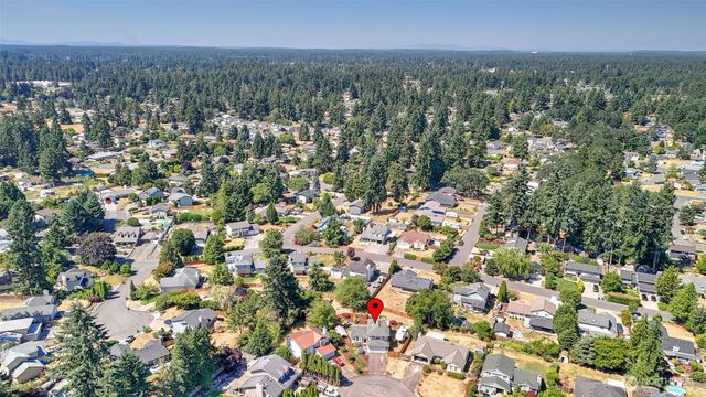 15514 19th Avenue Ct E, Tacoma, WA 98445