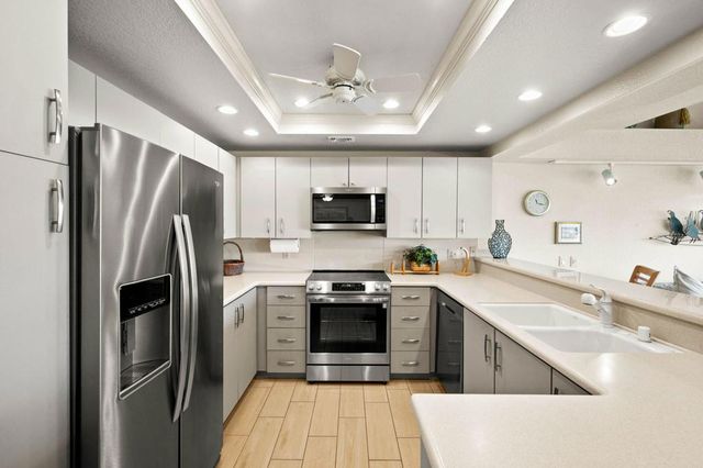 77760 Woodhaven Drive S, Palm Desert, CA 92211