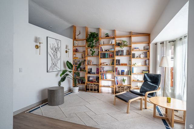 6070 S COUGAR LN, Kearns, UT 84118