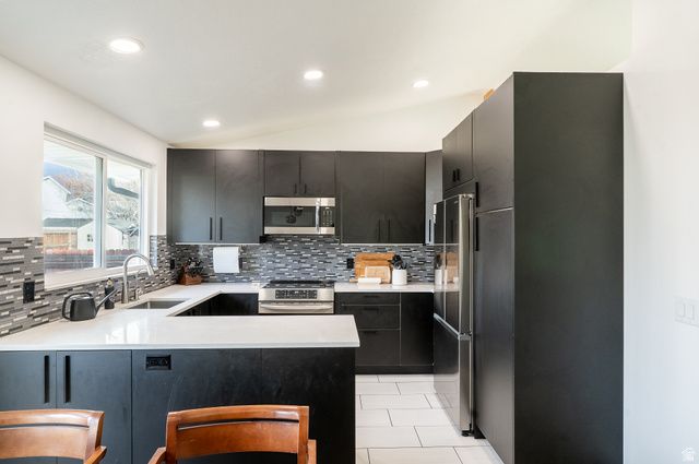 6070 S COUGAR LN, Kearns, UT 84118