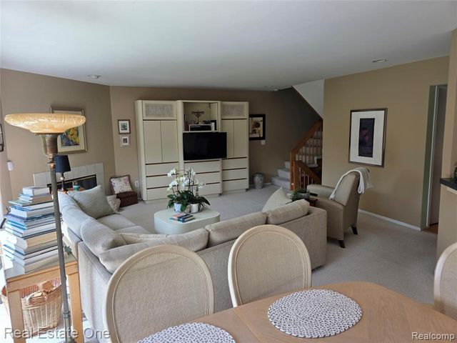 4201 Breckenridge Drive 74, West Bloomfield, MI 48322