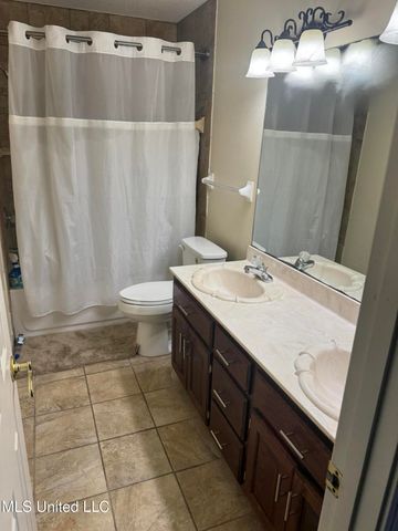 3225 Threatt Drive, Olive Branch, MS 38654