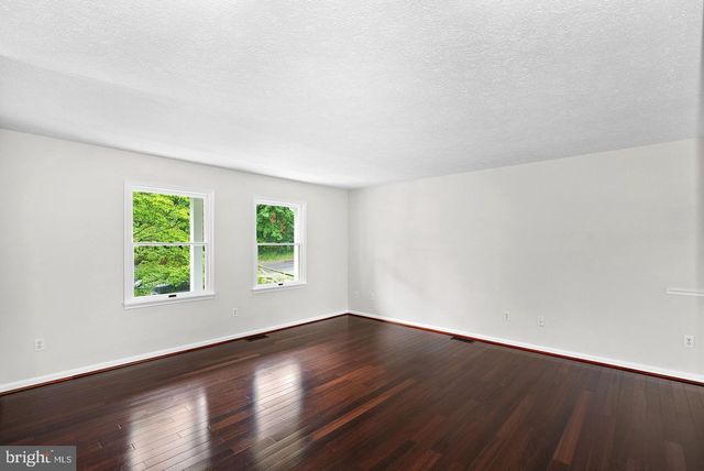 187 VILLAGE CT, Winchester, VA 22602