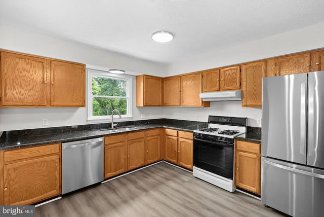 187 VILLAGE CT, Winchester, VA 22602