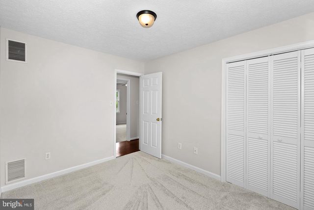 187 VILLAGE CT, Winchester, VA 22602
